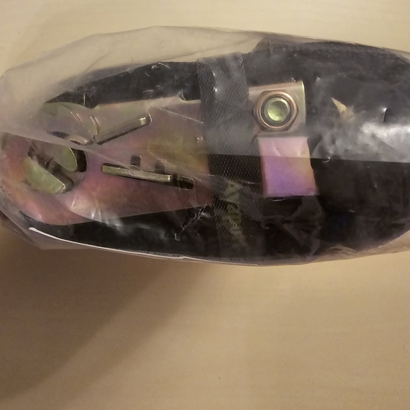 Endless ratchet strap load capacity 2200lbs breaking strength 5000lbs - Picture 3 of 3